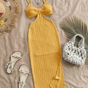 Elegant maxi bodycon bra top Yellow Cut-Out slit Dress